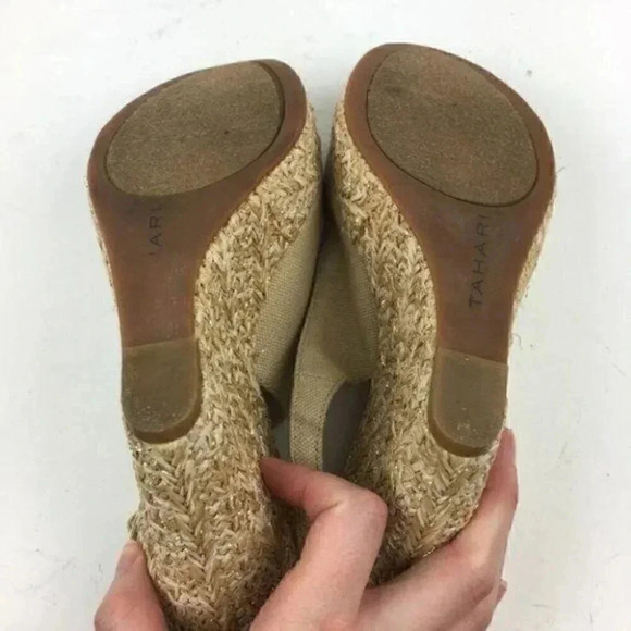 Tahari Sz 6 Taylor Canvas Platform Peep Toe Wedges - Picture 4 of 9